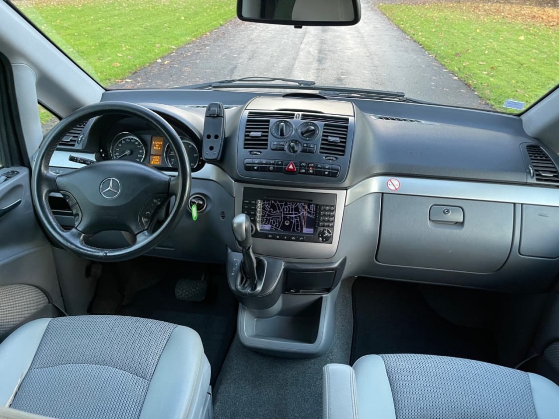 photos TRES BELLE MERCEDES-BENZ VIANO VITO PACK TREND TOUTES OPTIONS -CUIR-CLIM AUTO-REG VITESSE-7PLS