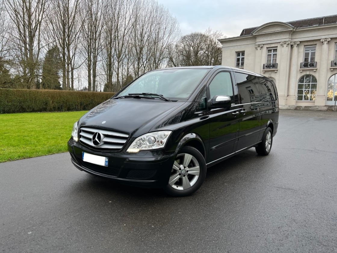 photos TRES BELLE MERCEDES-BENZ VIANO LONG 2.2CDI 163CH AMBIANTE TTES OPTS GPS-CLIM -CUIR-XENON-TABLE-7PLS + PORTE ELECTRIQUE