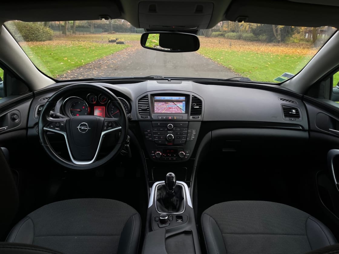 photos TRES BELLE OPEL INSIGNIA 2.0CDTI 130CH PACK COSMO TTES OPTS GPS-CUIR-CLIM AUTO-BLUETOOTH-REG VITESS