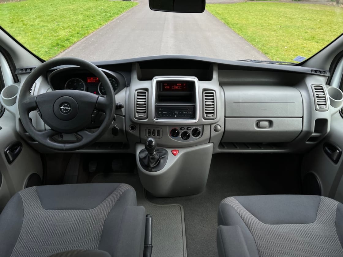 photos TRES BELLE OPEL VIVARO 2L CDTI ECOFLEX 114CH TOUR TOUTES OPTIONS 7 PLACES REGULATEUR DE VITESSE