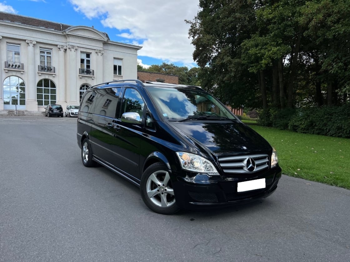 photos TRES BELLE MERCEDES-BENZ VIANO VITO LONG 3.0CDI 224CH AMBIANTE TOUTES OPTIONS- GPS-DVD-CUIR-CLIM AUTO- DVD-TOIT PANO-CHAUFFAGE STATIONNAIRE