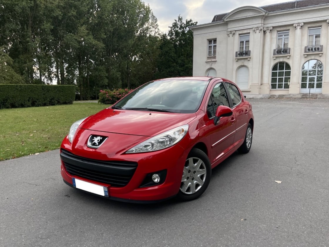 photos TRES BELLE PEUGEOT 207 1.4I PACK ACTIVE TOUTES OPTIONS  -CLIM AUTO-REG VITESSE
