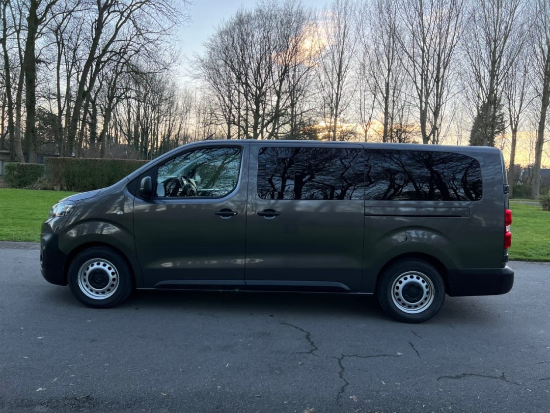 photos TRES BELLE CITROEN JUMPY lll XL LONG CONFORT OUTES OPTIONS CLIM-REG VITESSE-BLUETOOTH- 9 PLACES