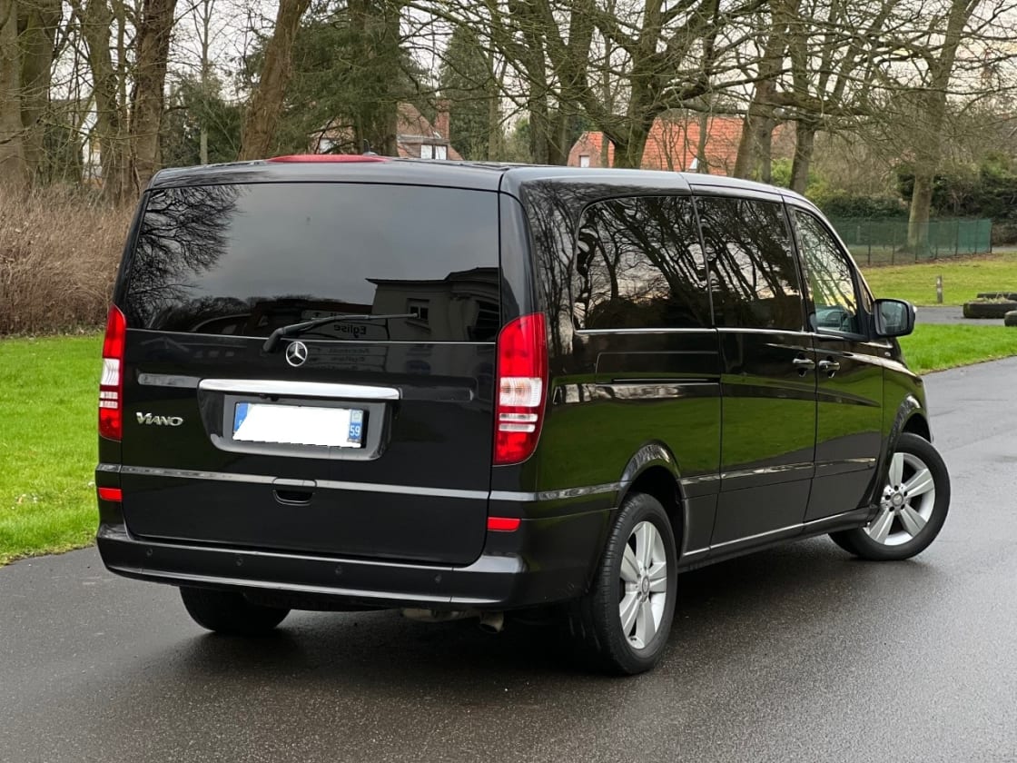 photos TRES BELLE MERCEDES-BENZ VIANO LONG 2.2CDI 163CH AMBIANTE TTES OPTS GPS-CLIM -CUIR-XENON-TABLE-7PLS + PORTE ELECTRIQUE