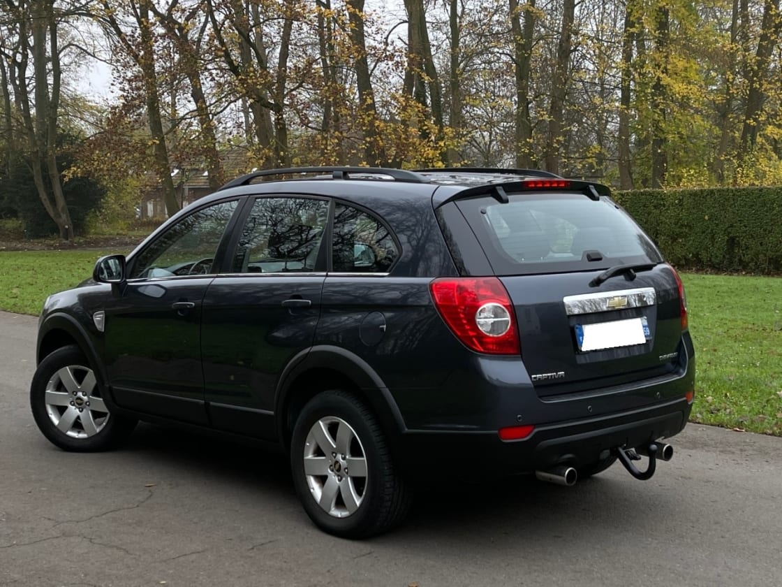photos TRES BELLE CHEVROLET CAPTIVA 2L VCDI FAMILY PACK TOUTES OPTIONS 7 PLACES