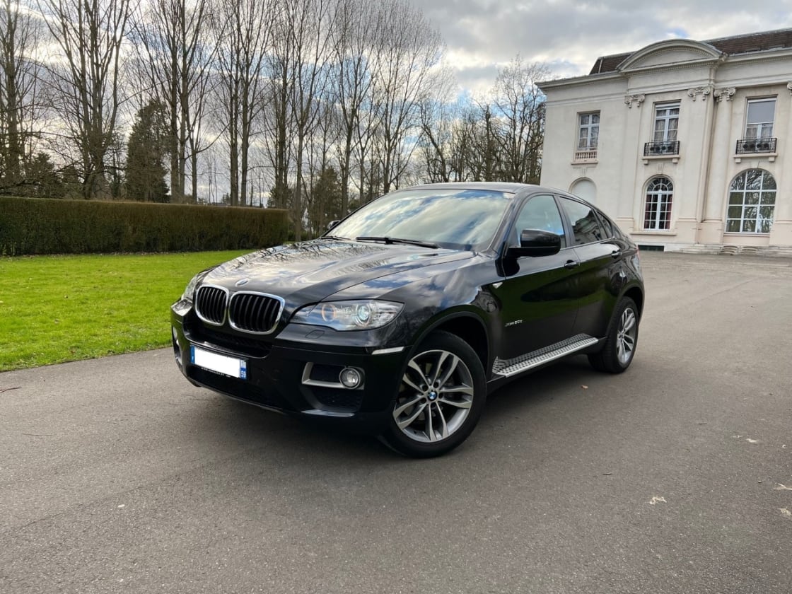 photos TRES BELLE BMW E71 X6 3.0D PHASE ll 245CH X-DRIVE PACK SPORT TOUTES OPTIONS GPS PRO-CUIR-CLIM AUTO - XENON-BLUETHOOT-5 PLS