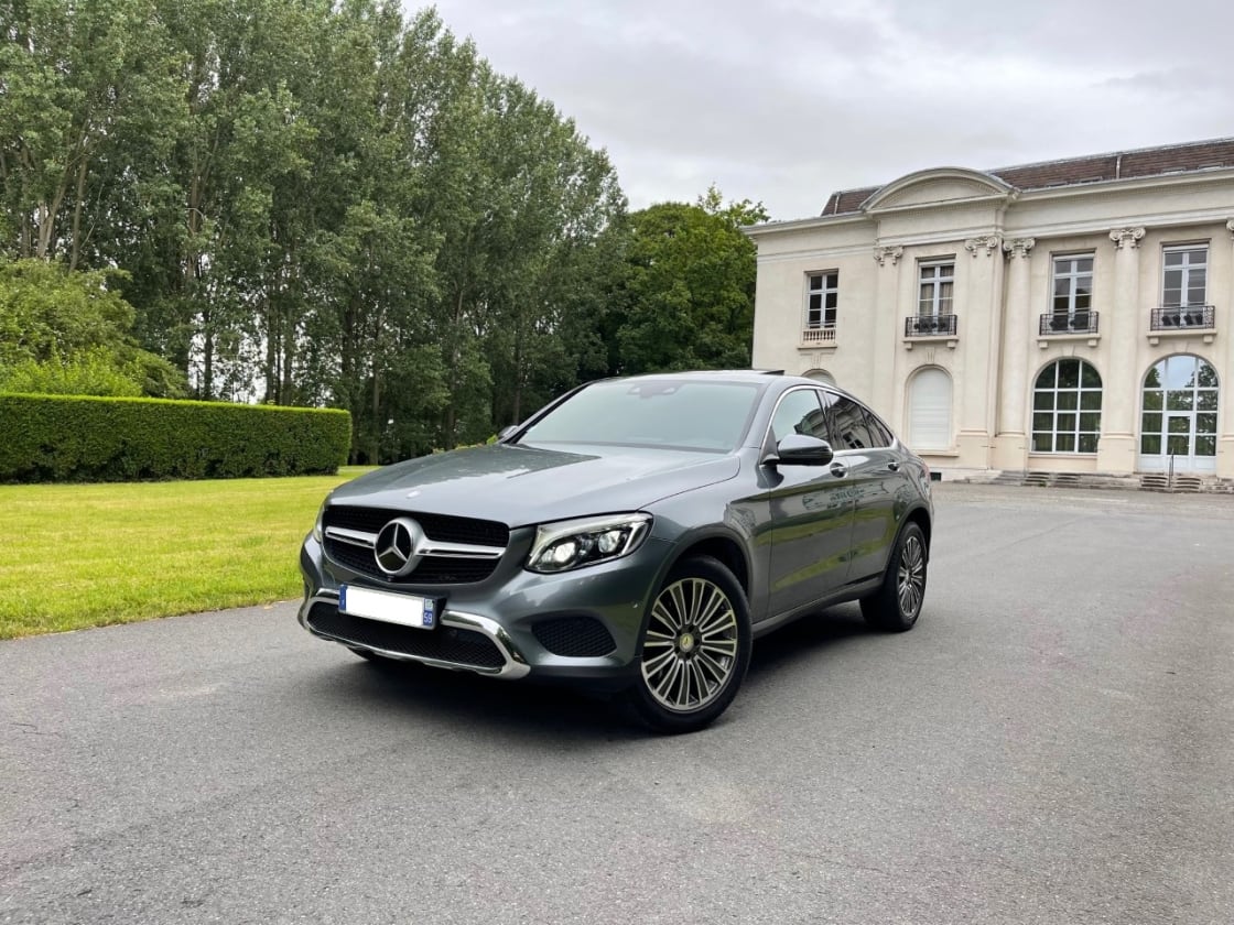 photos TRES BELLE MERCEDES-BENZ GLC COUPE 220D AMG LINE 4 MATIC TOUTES OPTIONS GPS-DVD-CUIR-CLIM-TOIT PANO-CAMERA 360°