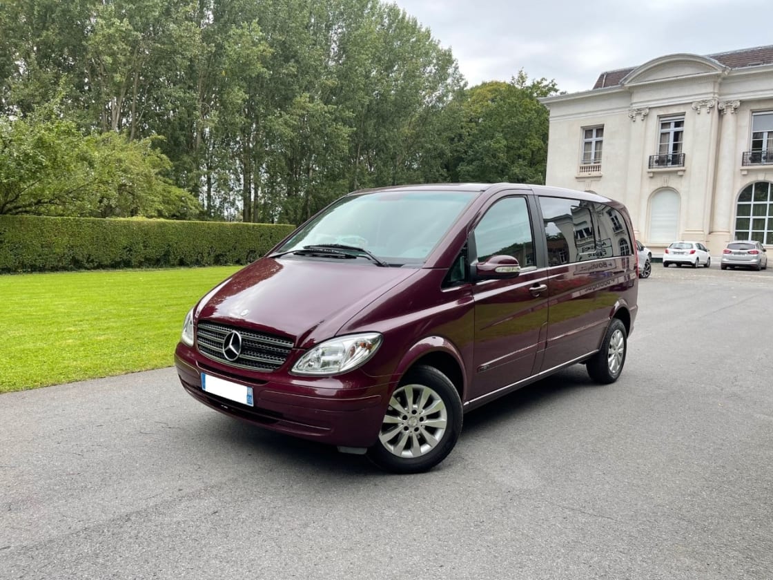 photos Tres belle mercedes-benz viano vito 2.0 cdi westfalia FUN lit toutes options - lit + table