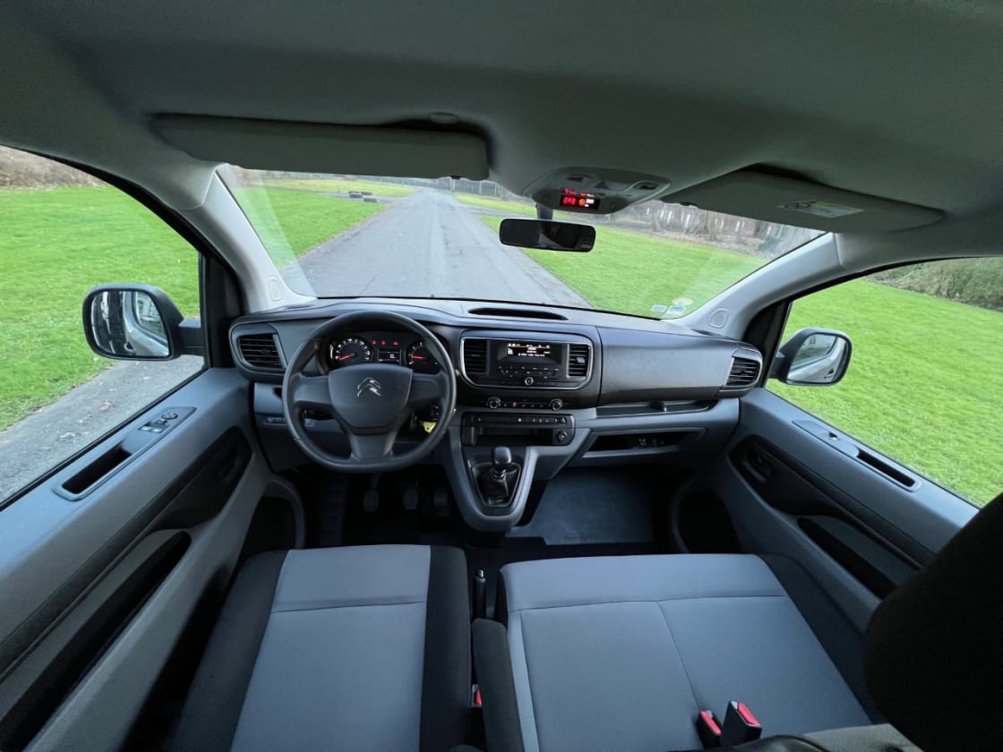 photos TRES BELLE CITROEN JUMPY lll XL LONG CONFORT OUTES OPTIONS CLIM-REG VITESSE-BLUETOOTH- 9 PLACES