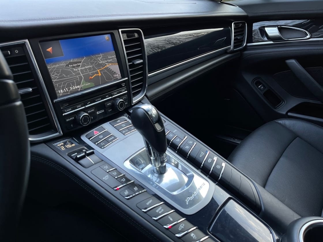 photos TRES BELLE PORSCHE PANAMERA 4.8 V8 4S PDK GPS PRO-DVD-TV-CUIR-CLIM AUTO-TOIT PANO