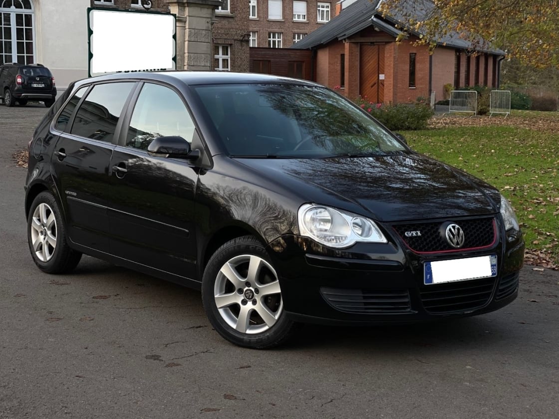 photos TRES BELLE VOLKSWAGEN POLO 1.2I PACK UNITED SPORT TOUTES OPTIONS CLIM AUTO