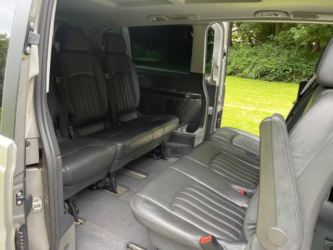 photos TRES BELLE MERCEDES-BENZ VIANO VITO LONG 2.2 CDI 163CH AVANTGARDE BLEUEEFFICIENCY 8PLS -CUIR-CLIM AUTO- XENON- LED 