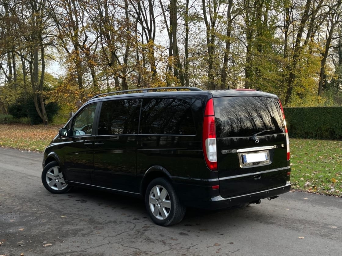 photos TRES BELLE MERCEDES-BENZ VITO VIANO 2L2CDI 150CH LONG PACK TOUTES OPTIONS CUIR-CLIM AUTO-TOIT PANO + 8 PLACES