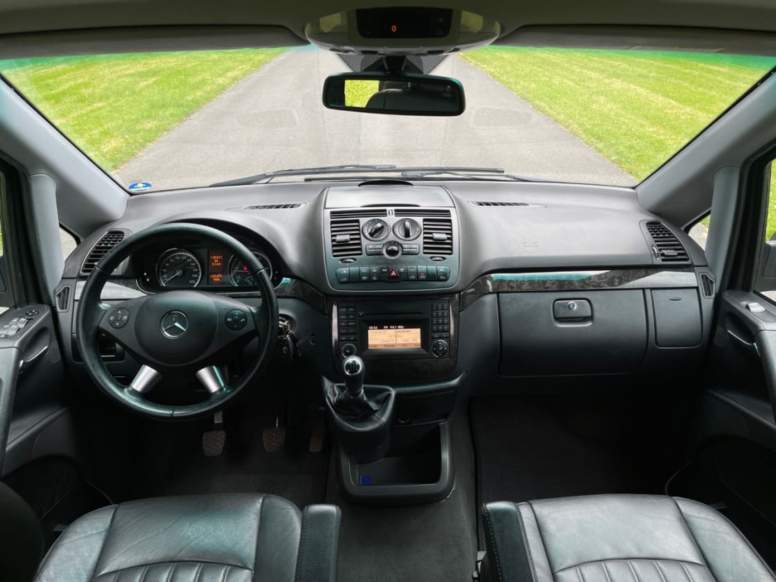 photos TRES BELLE MERCEDES-BENZ VIANO VITO LONG 2.2 CDI 163CH AVANTGARDE BLEUEEFFICIENCY 8PLS -CUIR-CLIM AUTO- XENON- LED 