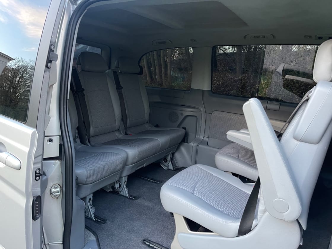 photos TRES BELLE MERCEDES-BENZ VIANO VITO PACK TREND TOUTES OPTIONS -CUIR-CLIM AUTO-REG VITESSE-7PLS