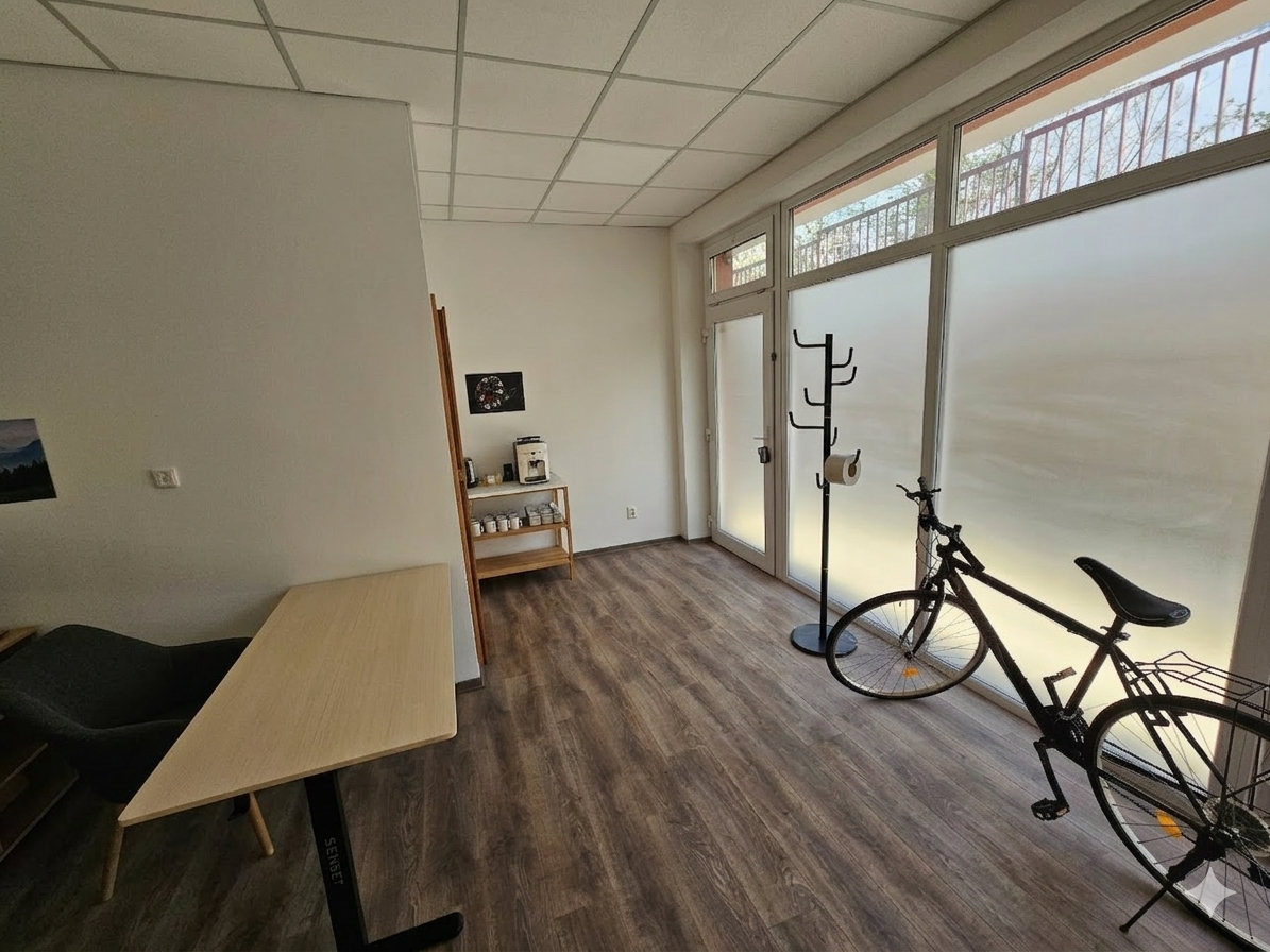 Office interior view 1