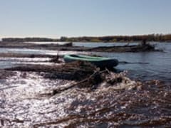 Лодки с туристами перевернулись на реке в Магаданской области