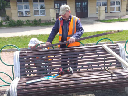 В Рузском округе приводят в порядок детские площадки