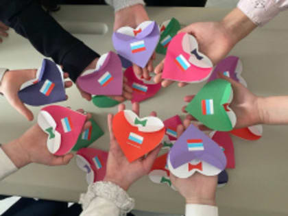 Лицеисты из Лобни отправили письма на фронт