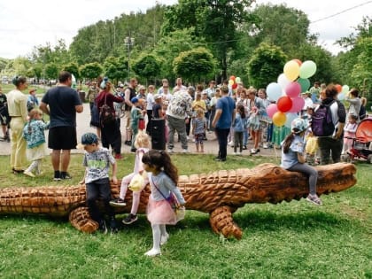 Деревянный крокодил через десятилетия вернулся в парк Химок