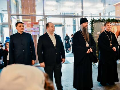 Рождественскую ёлку для ребят из разных городов Подмосковья провели в Химках