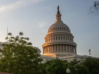 WP: американские ведомства предупредили о приостановке работы Белого дома