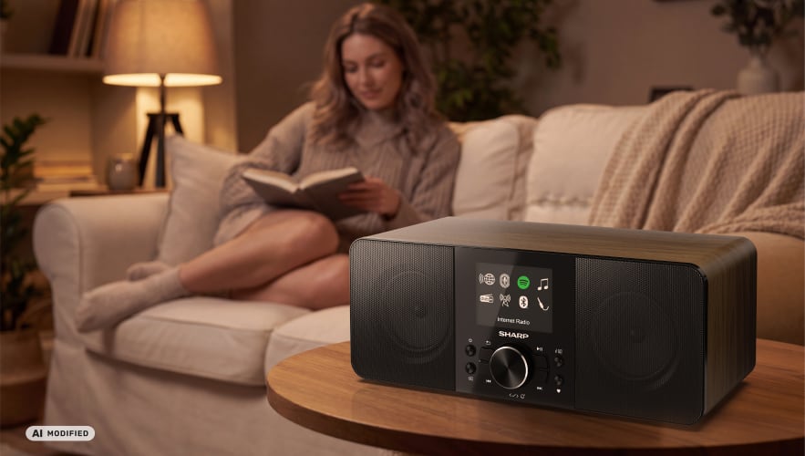 SmartRadio_limitless740BK_00.jpg
