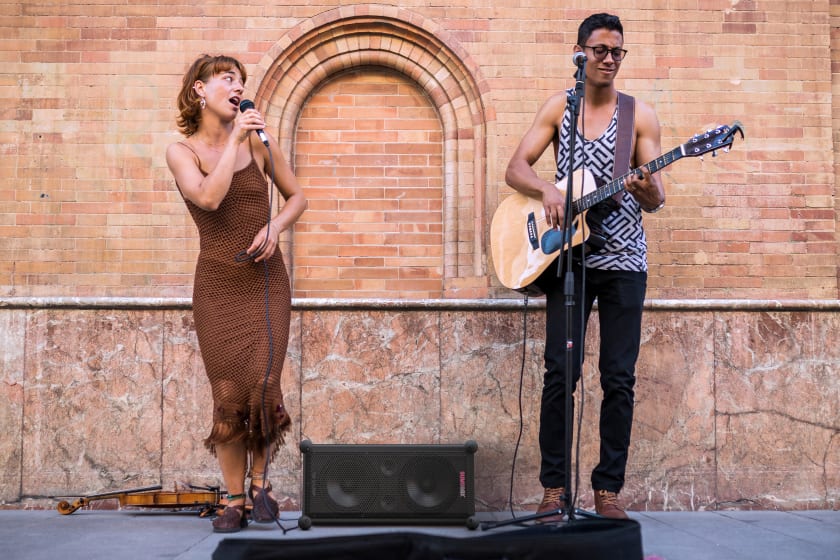 CP-LS100_LS_04_street-performance.jpg