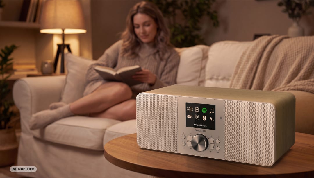 SmartRadio_limitless740GY_00.jpg