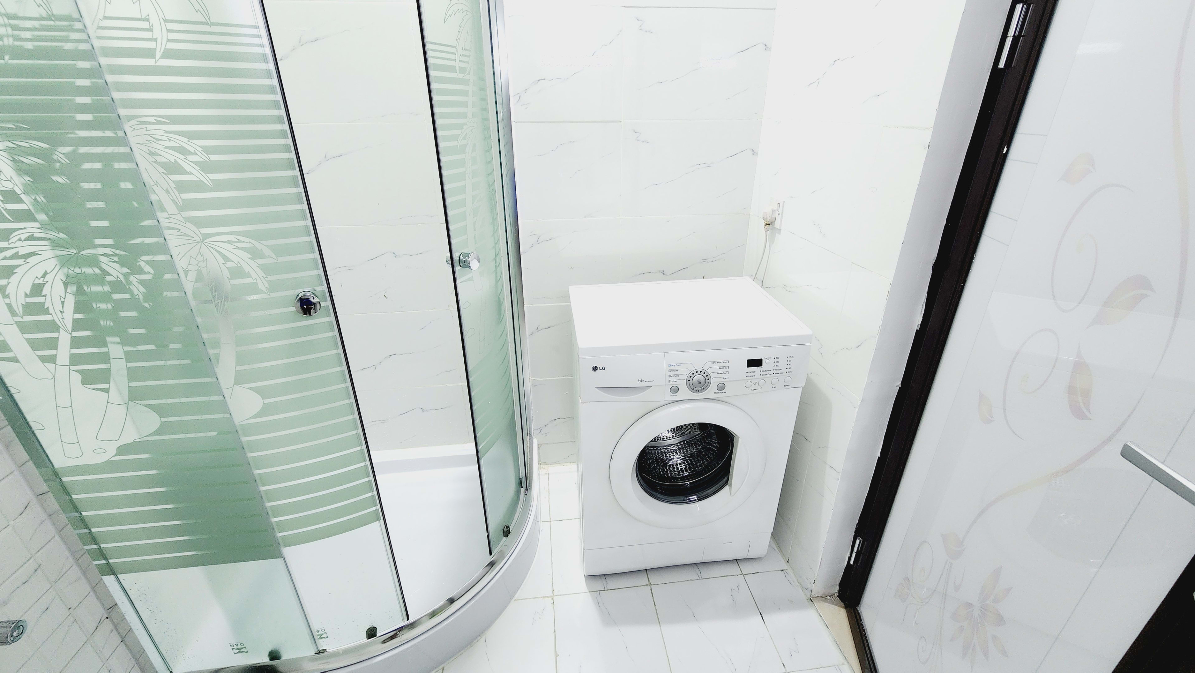 Fully furnished studio apartment with private entrance - photo 10