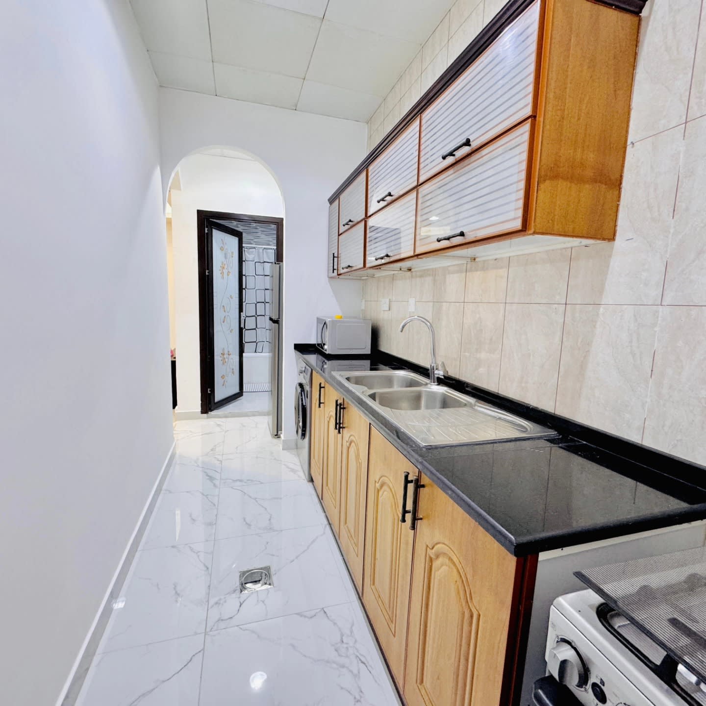 Fully furnished 1BHK apartment - photo 12
