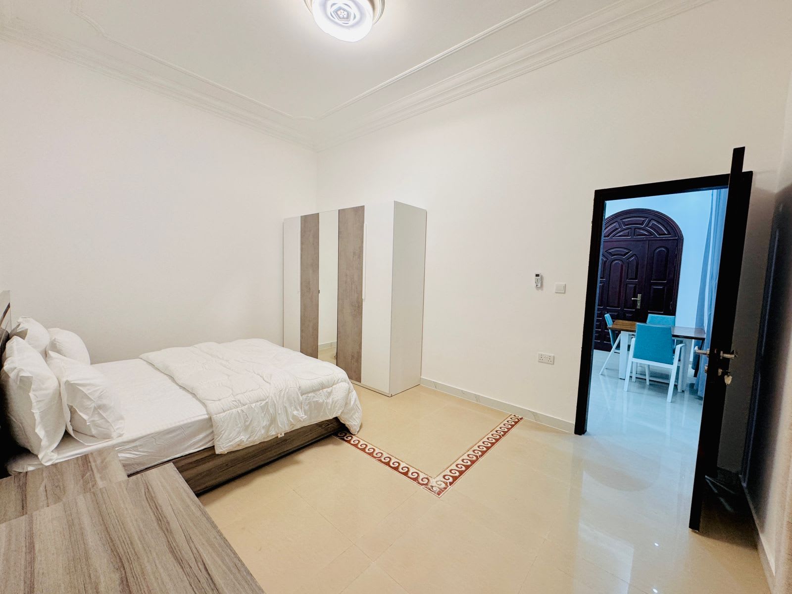Fully furnished 1BHK - photo 11