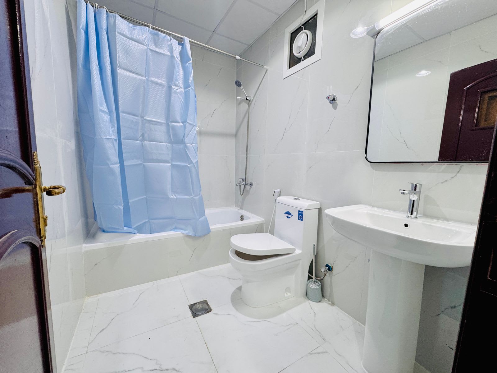 Fully furnished 1BHK - photo 15