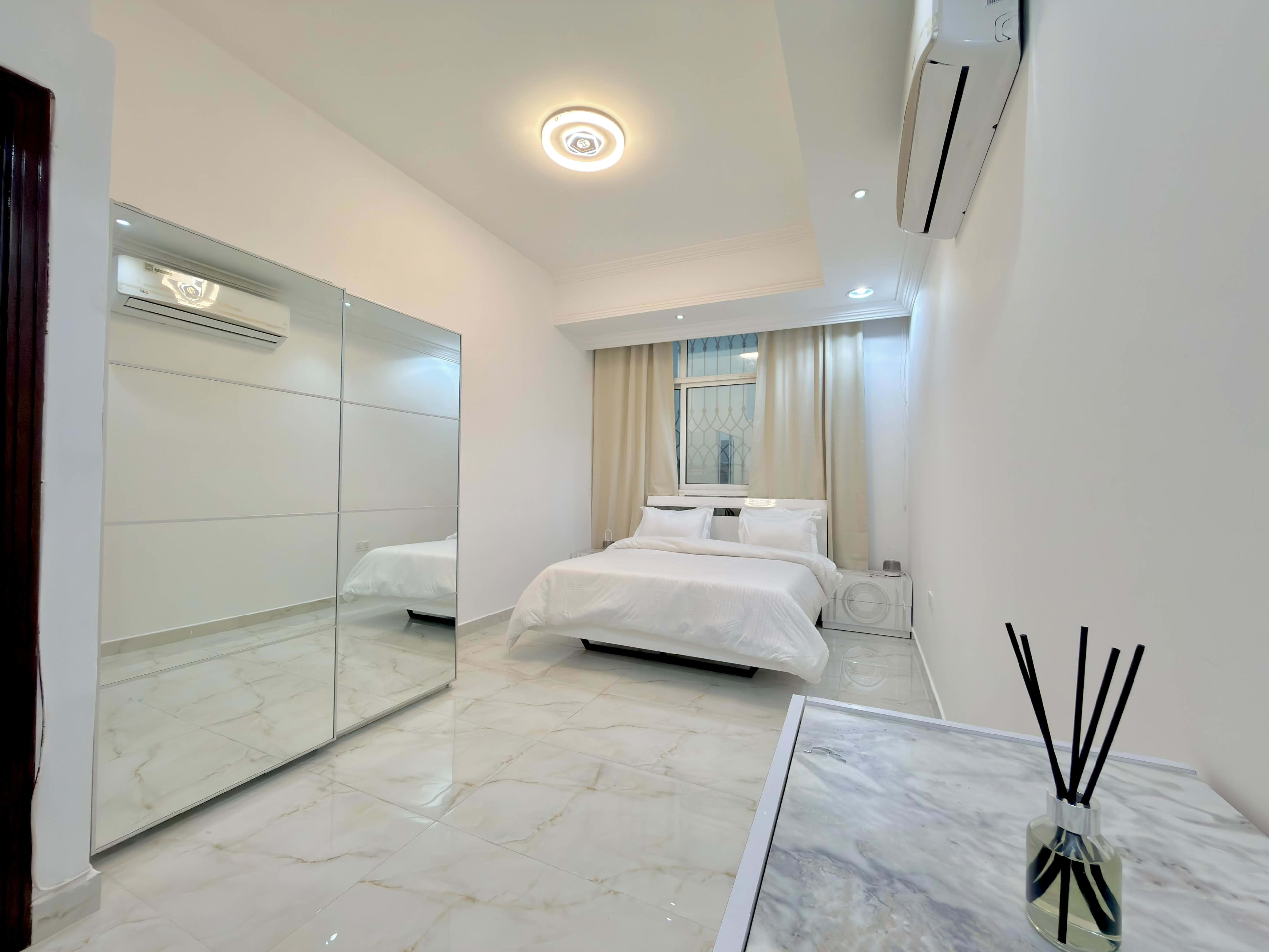 Fully furnished 1BHK - photo 12
