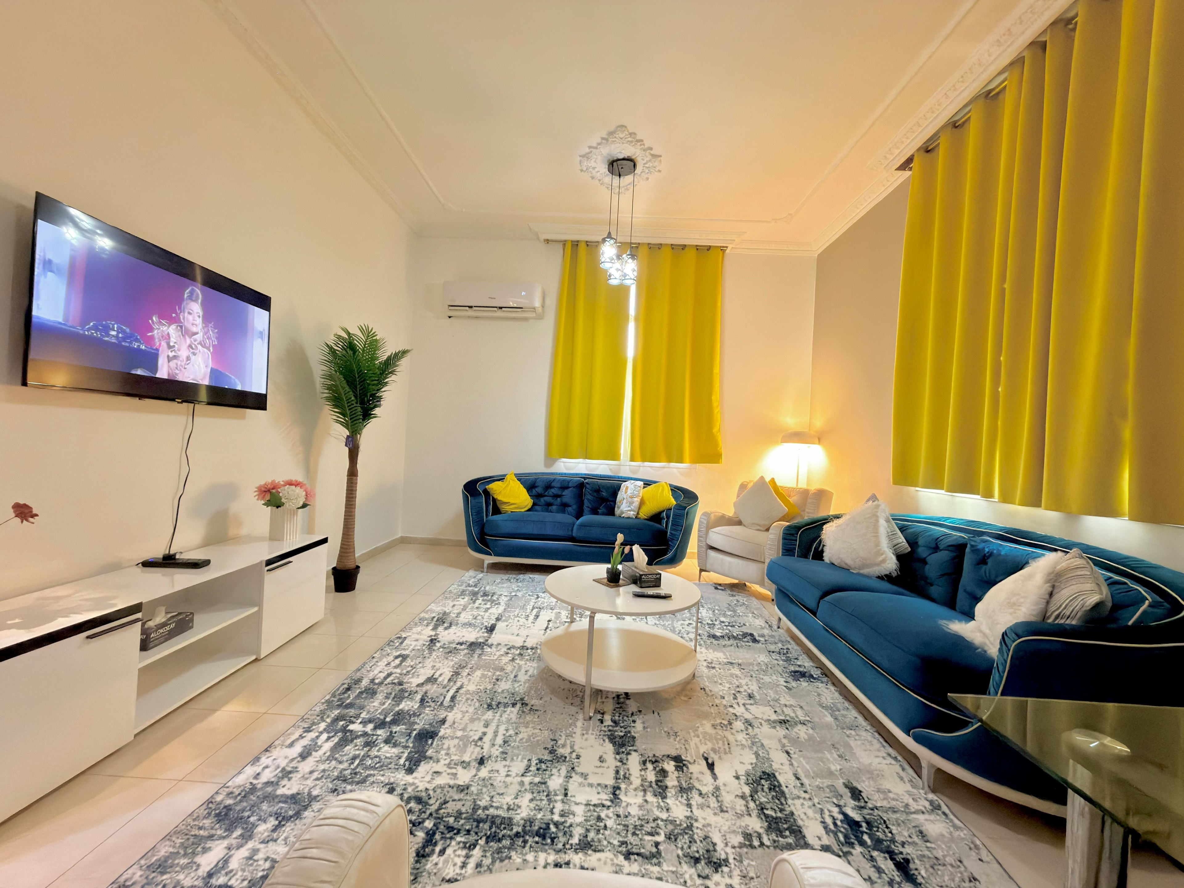 Extra-Large Fully Furnished 1BHK — Opposite Mushrif Mall, Al Mushrif - photo 1