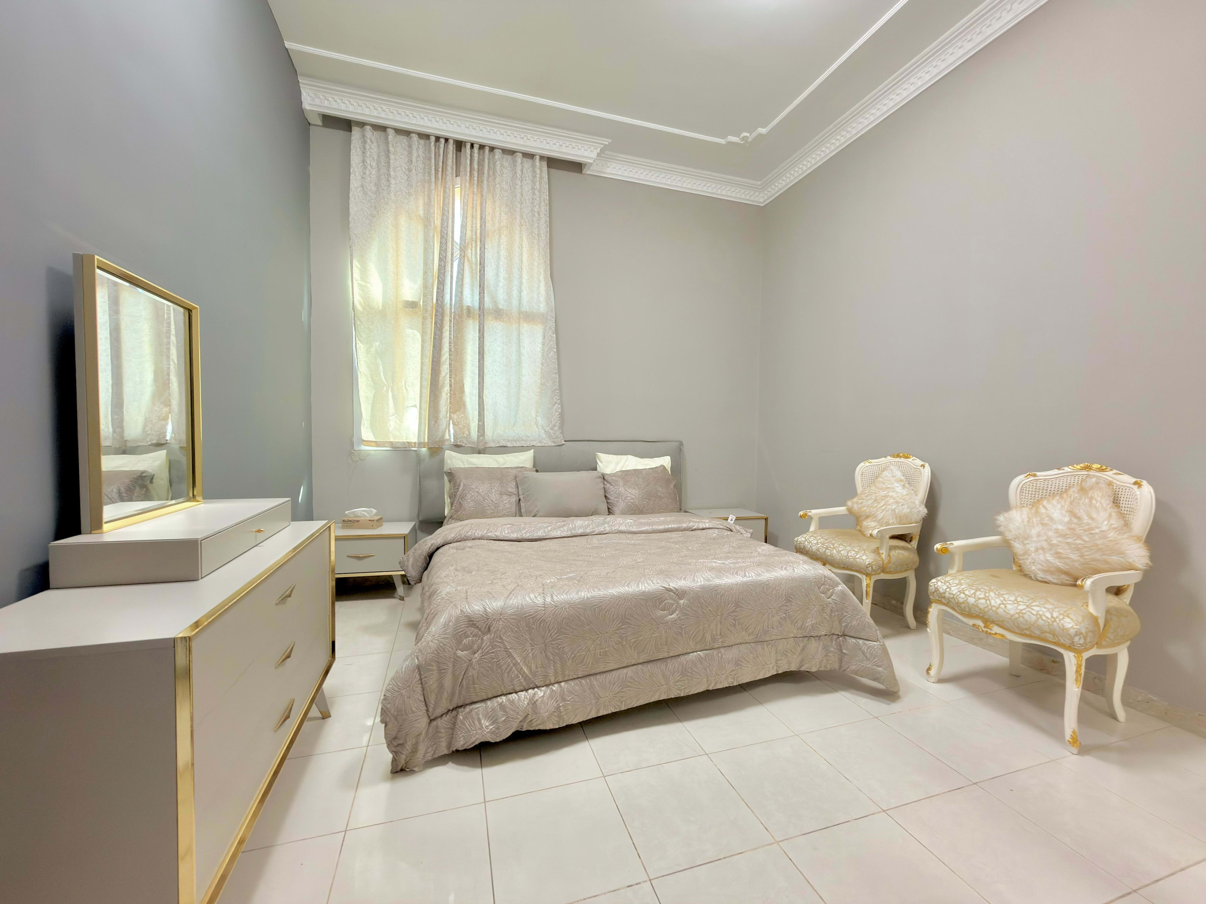 Extra-Large Fully Furnished 1BHK — Opposite Mushrif Mall, Al Mushrif - photo 11