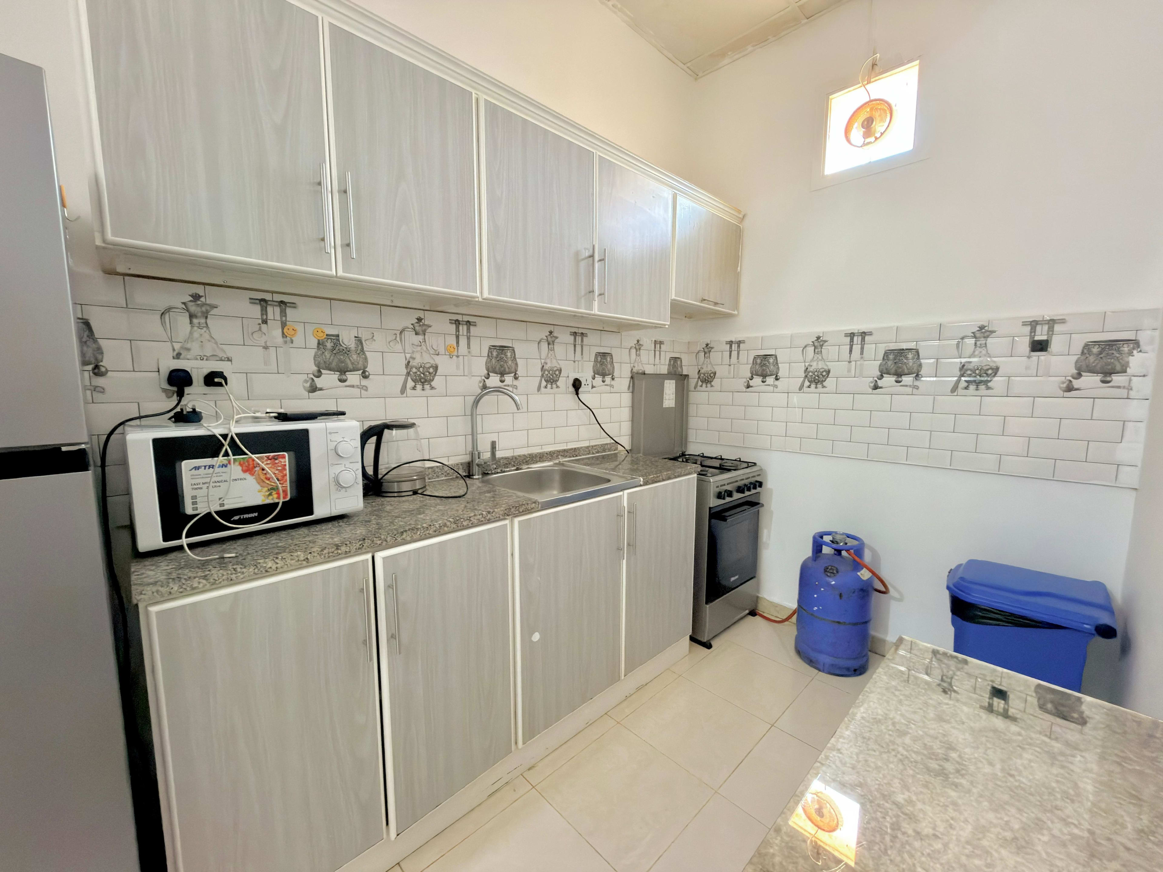 Extra-Large Fully Furnished 1BHK — Opposite Mushrif Mall, Al Mushrif - photo 18
