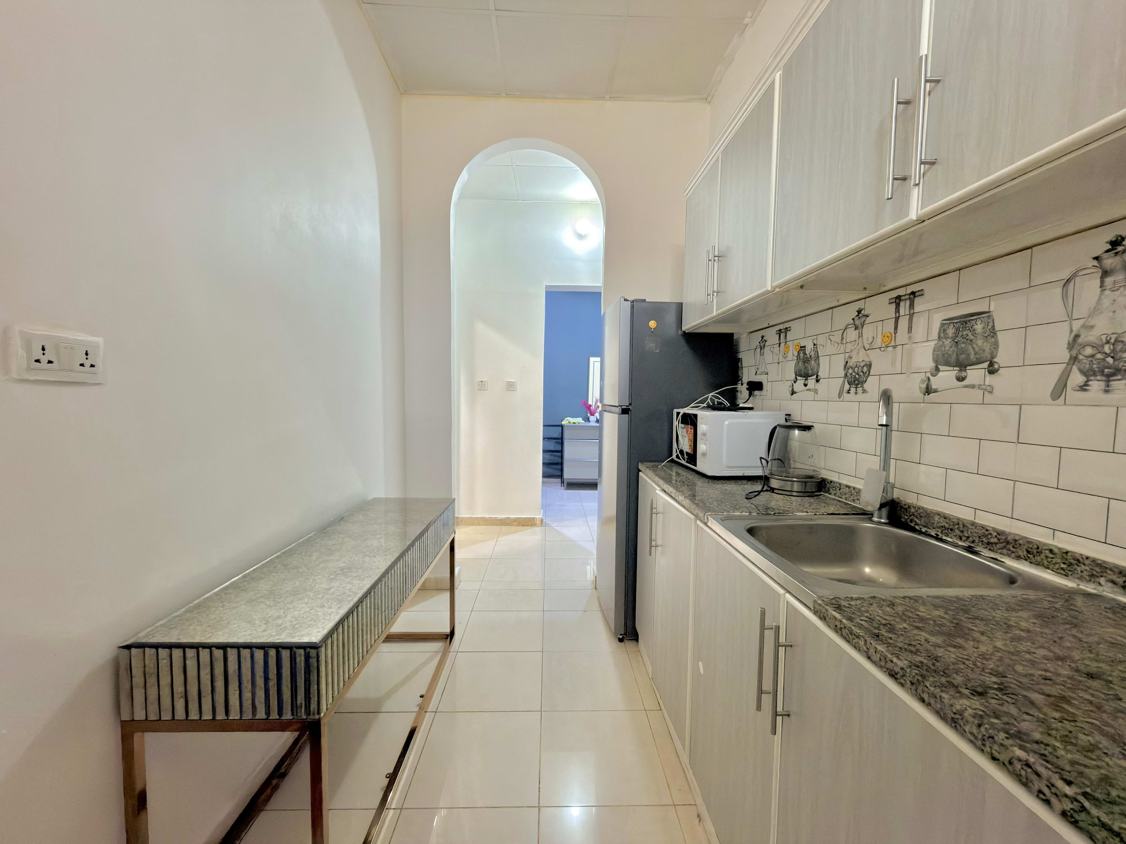 Extra-Large Fully Furnished 1BHK — Opposite Mushrif Mall, Al Mushrif - photo 20