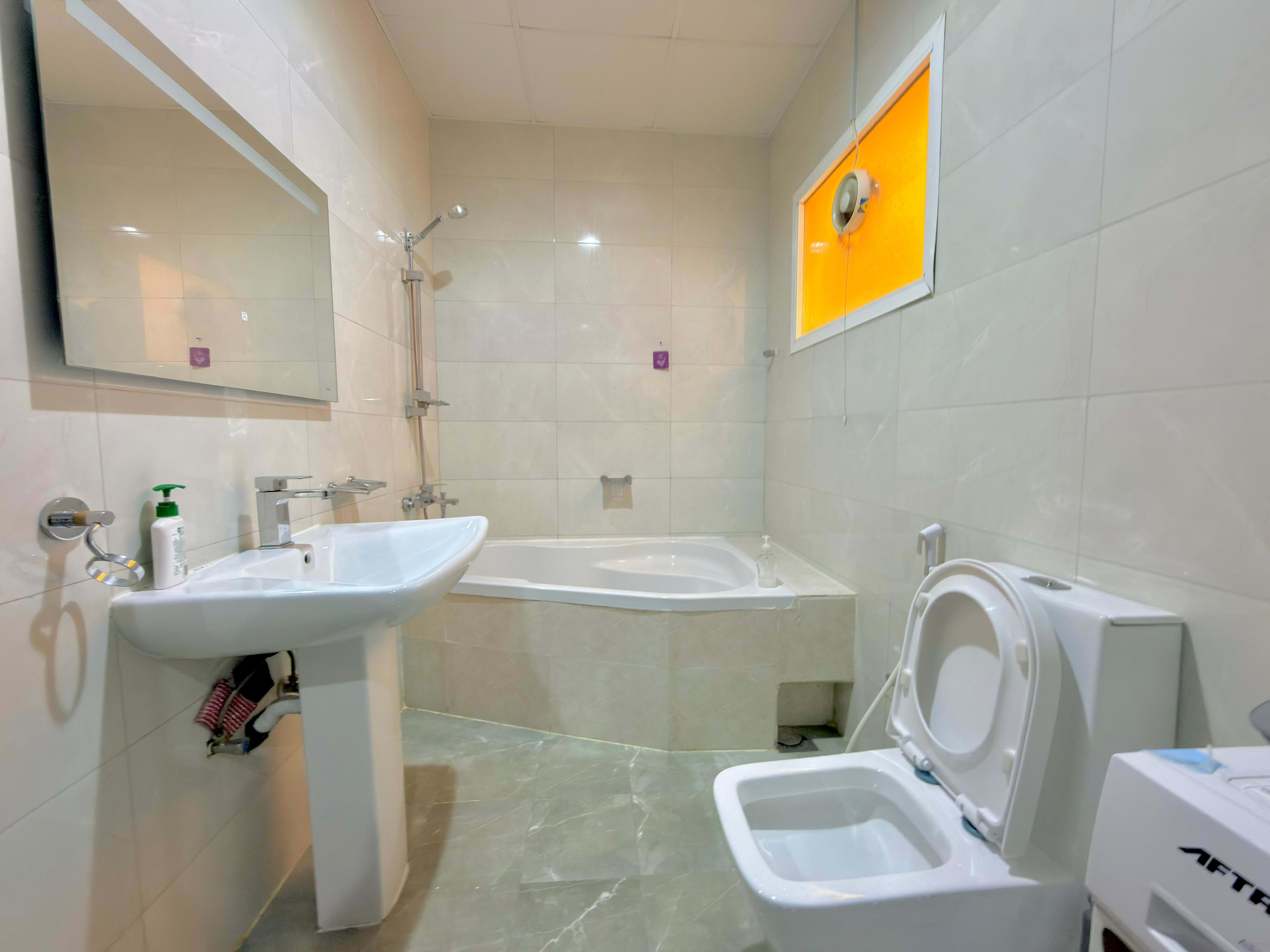 Extra-Large Fully Furnished 1BHK — Opposite Mushrif Mall, Al Mushrif - photo 25