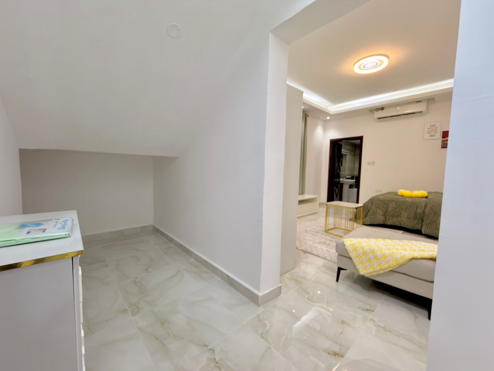 Fully Furnished Studio with Backyard — Opposite Madina Zayed Shopping Center - photo 7