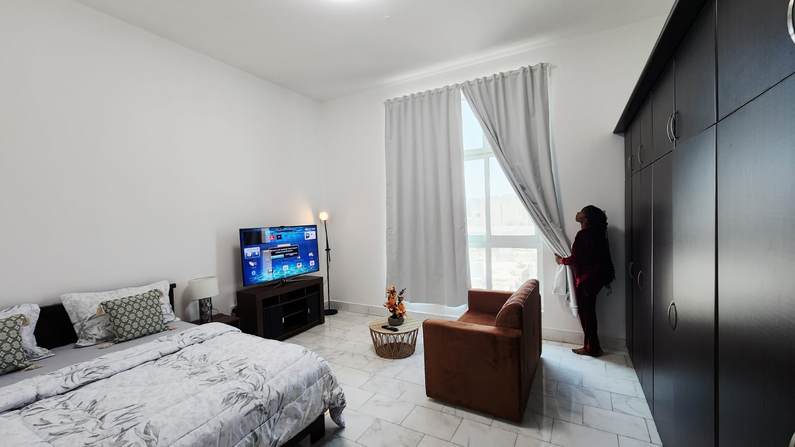 Fully Furnished Studio Near Etihad Plaza — Khalifa City, Abu Dhabi - photo 1