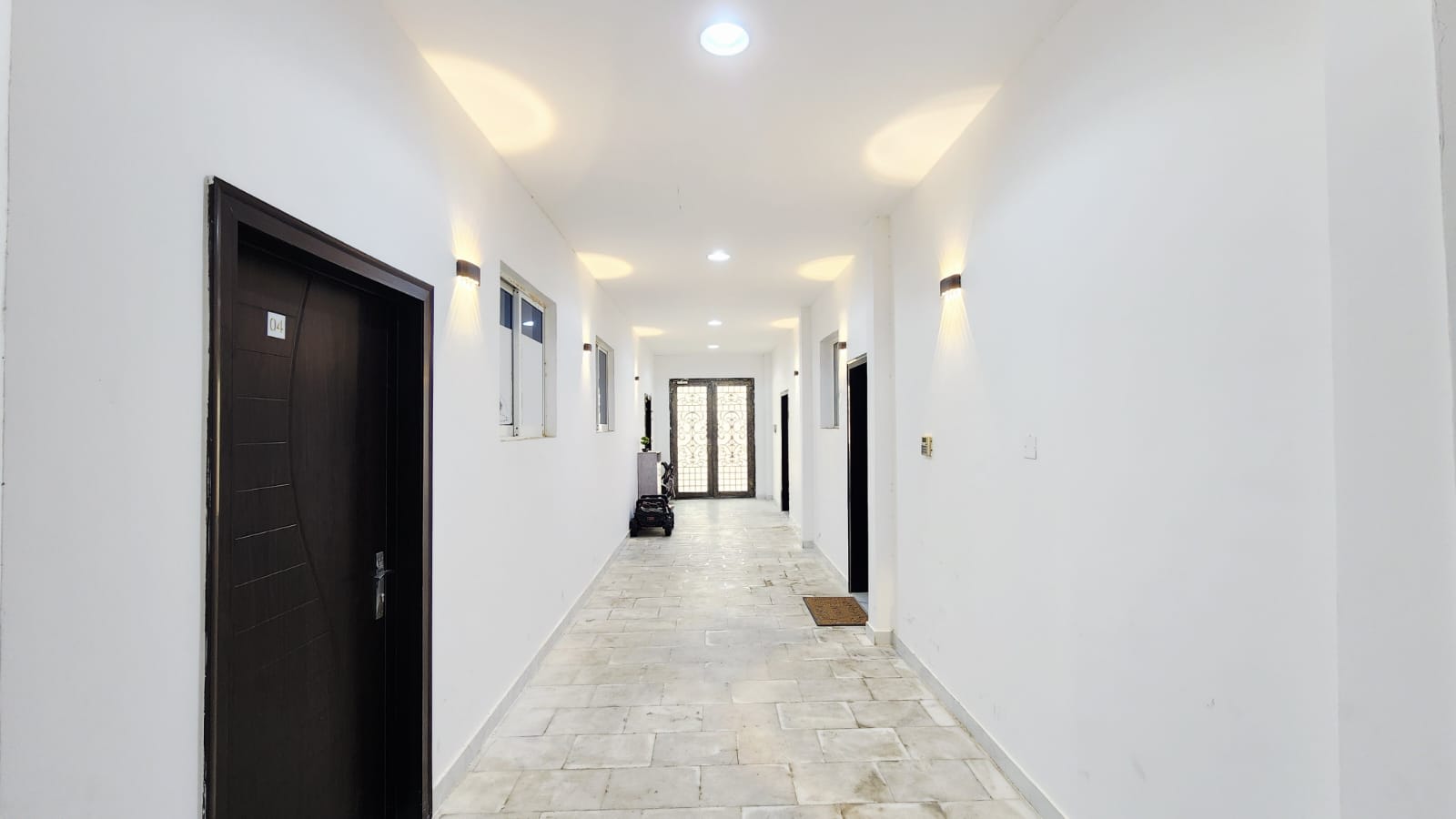 Fully Furnished Studio Near Etihad Plaza — Khalifa City, Abu Dhabi - photo 16