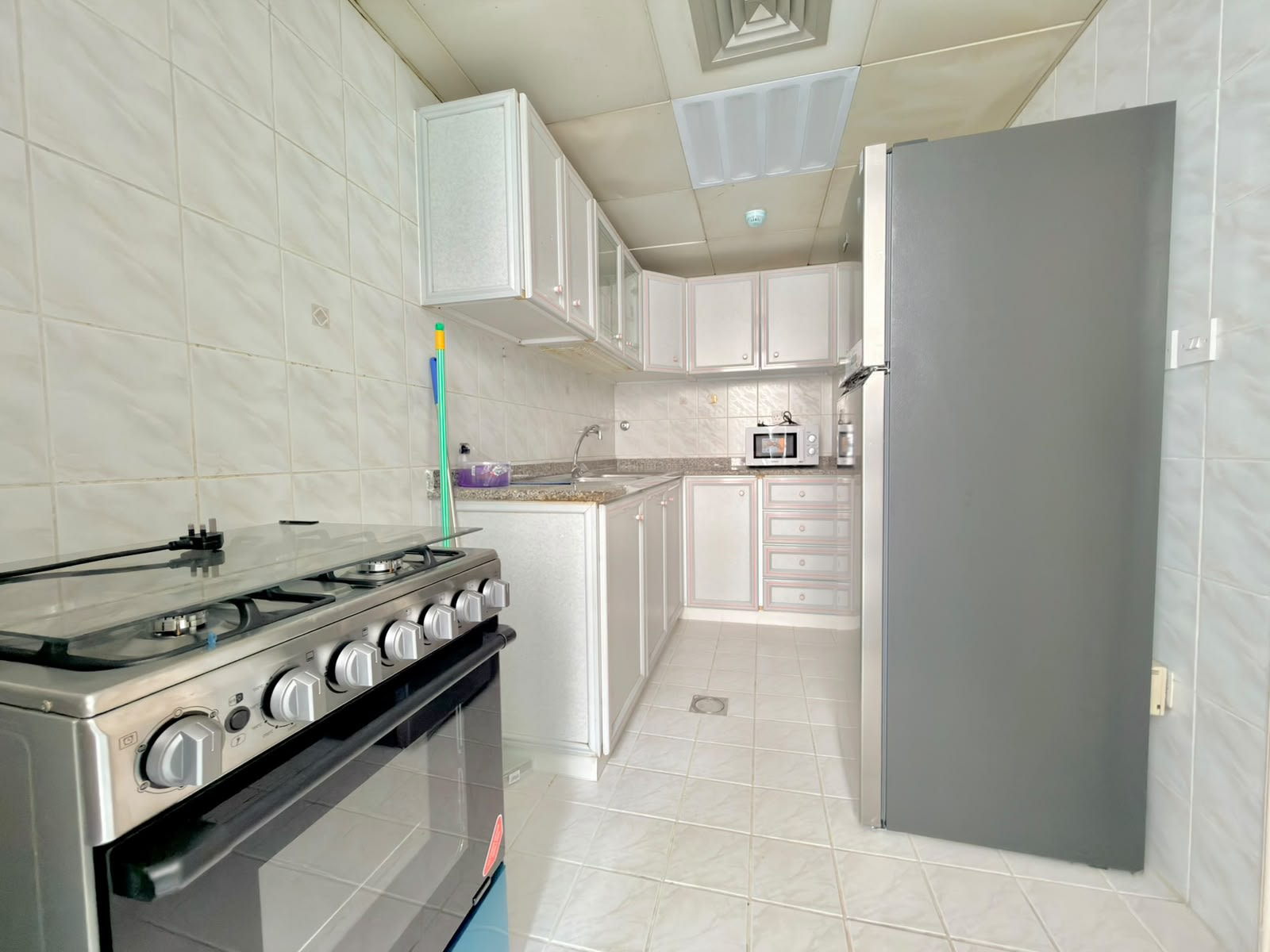 Fully Furnished 1BHK Apartment 401 — Opposite Guardian Office Tower, Muroor - photo 17