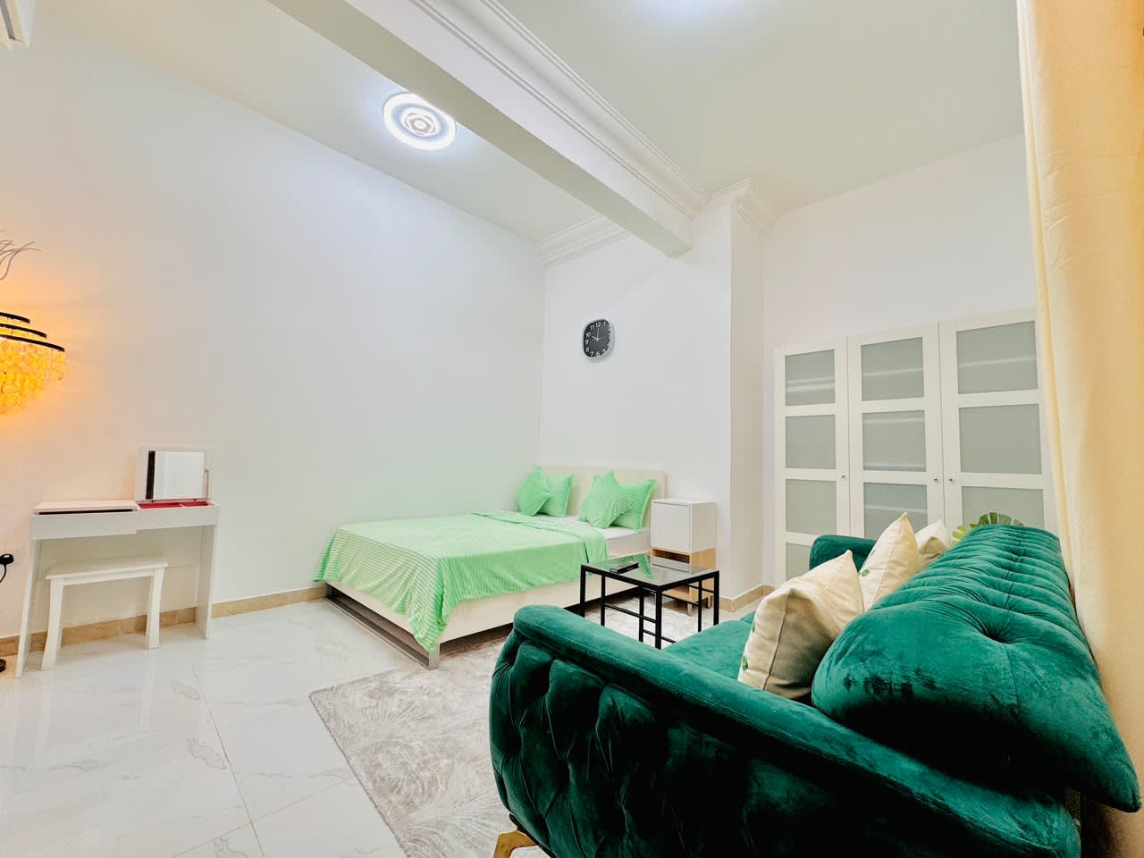 Fully Furnished Studio Opposite Mushrif Mall — Available October 10th - photo 7