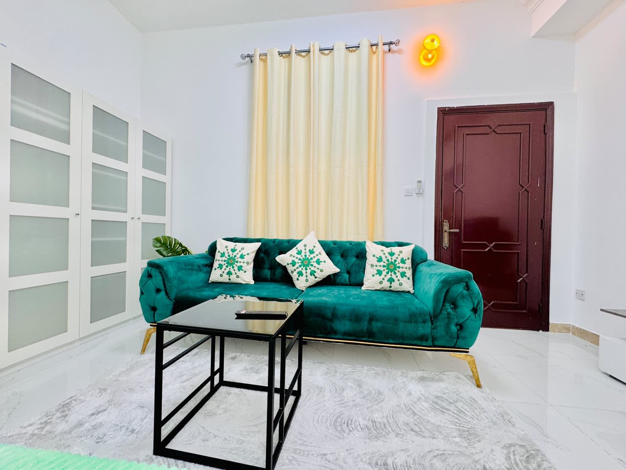 Fully Furnished Studio Opposite Mushrif Mall — Available October 10th - photo 6