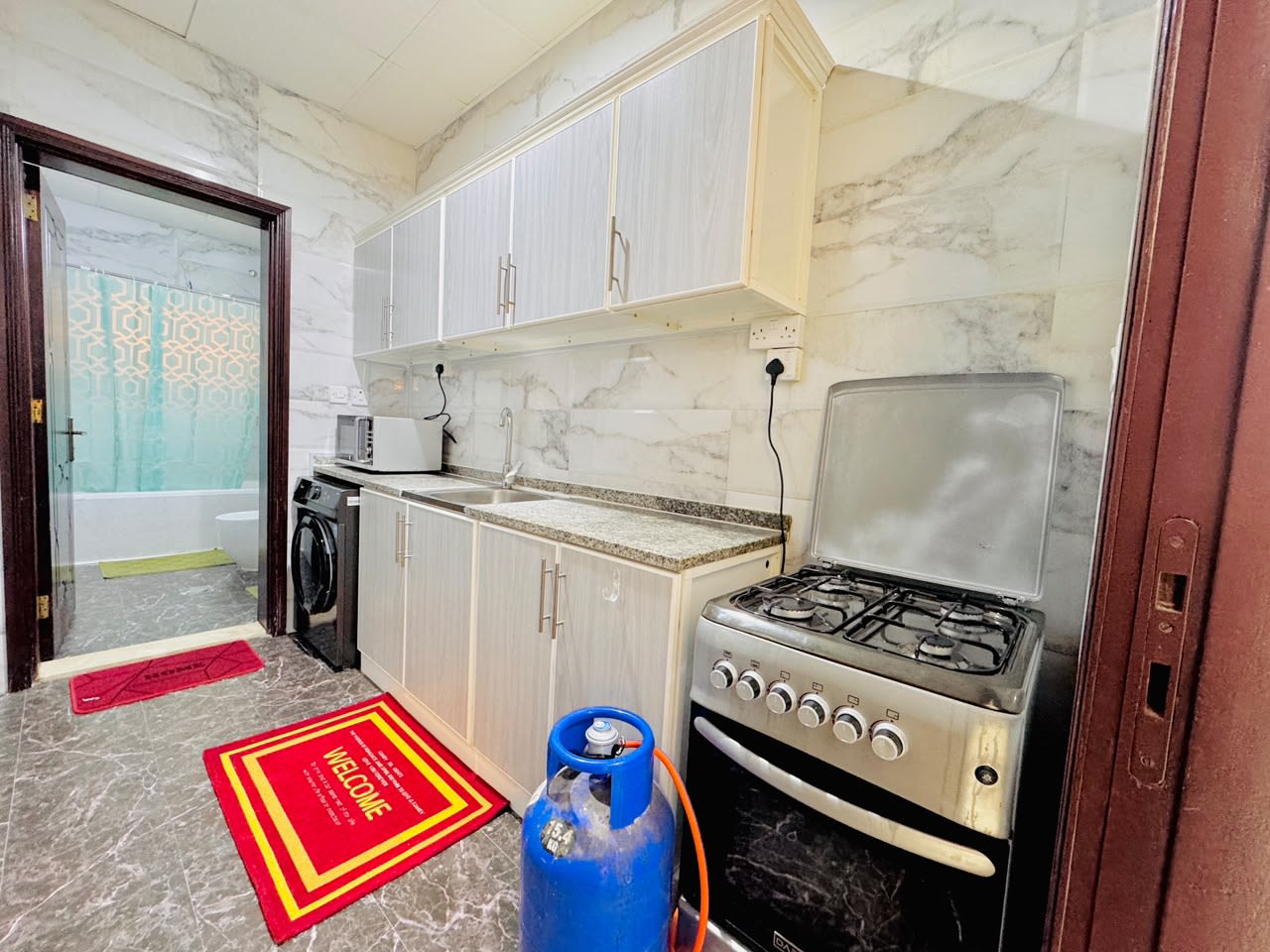 Fully Furnished Studio Opposite Mushrif Mall — Available October 10th - photo 12