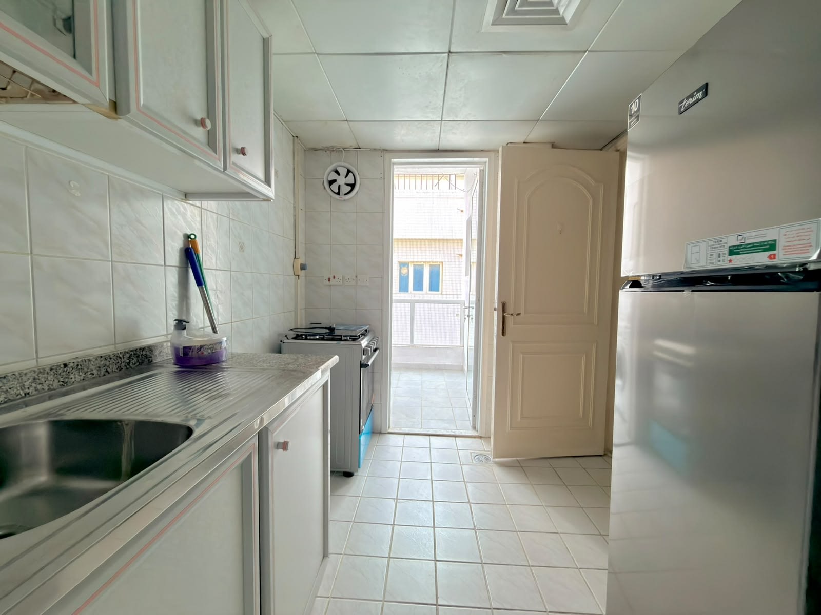 Fully Furnished 1BHK Apartment 406 — Opposite Guardian Office Tower, Muroor - photo 13