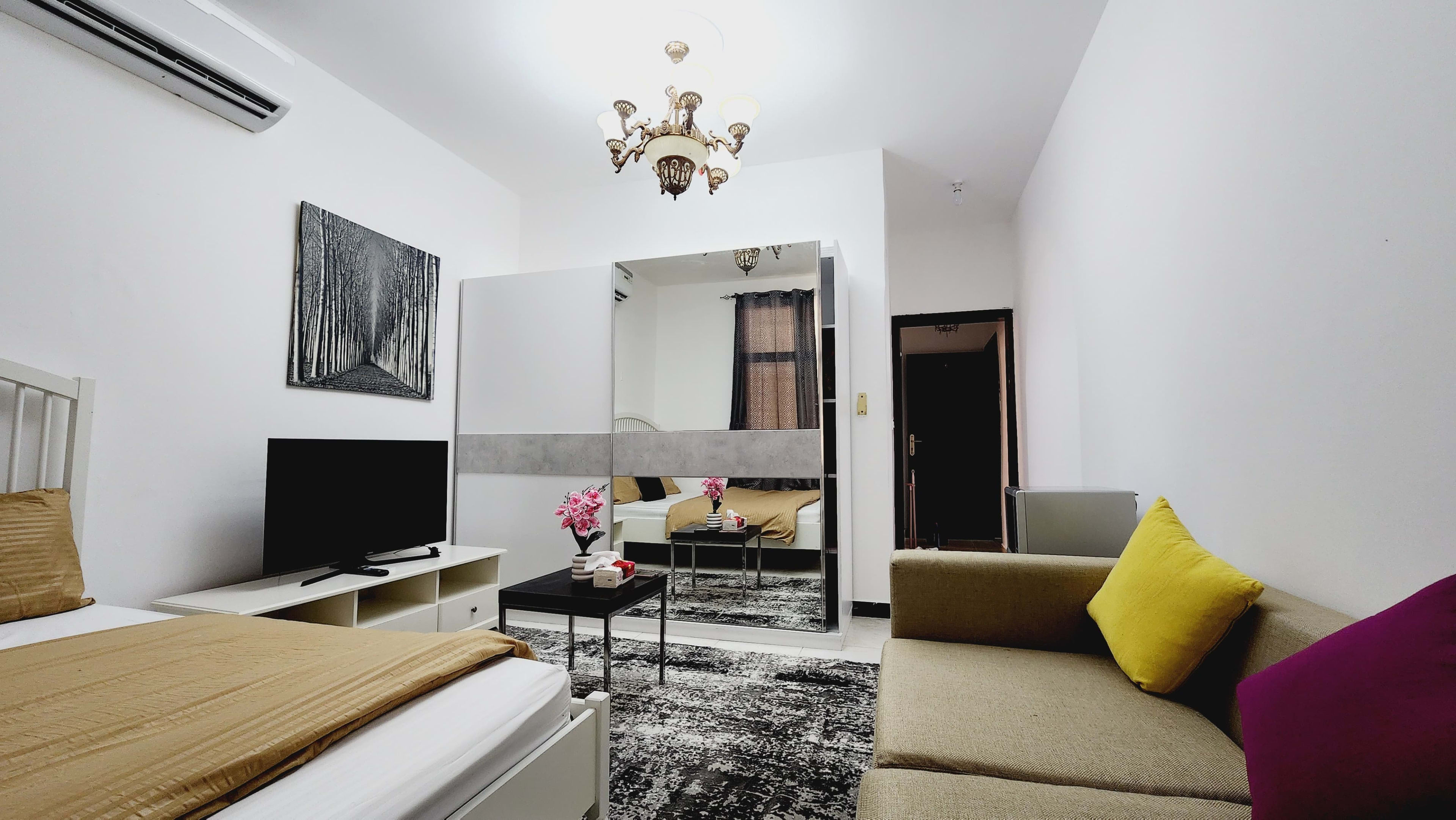 Fully Furnished Studio in Muroor (Zafarana Area) — Available October 20th - photo 4