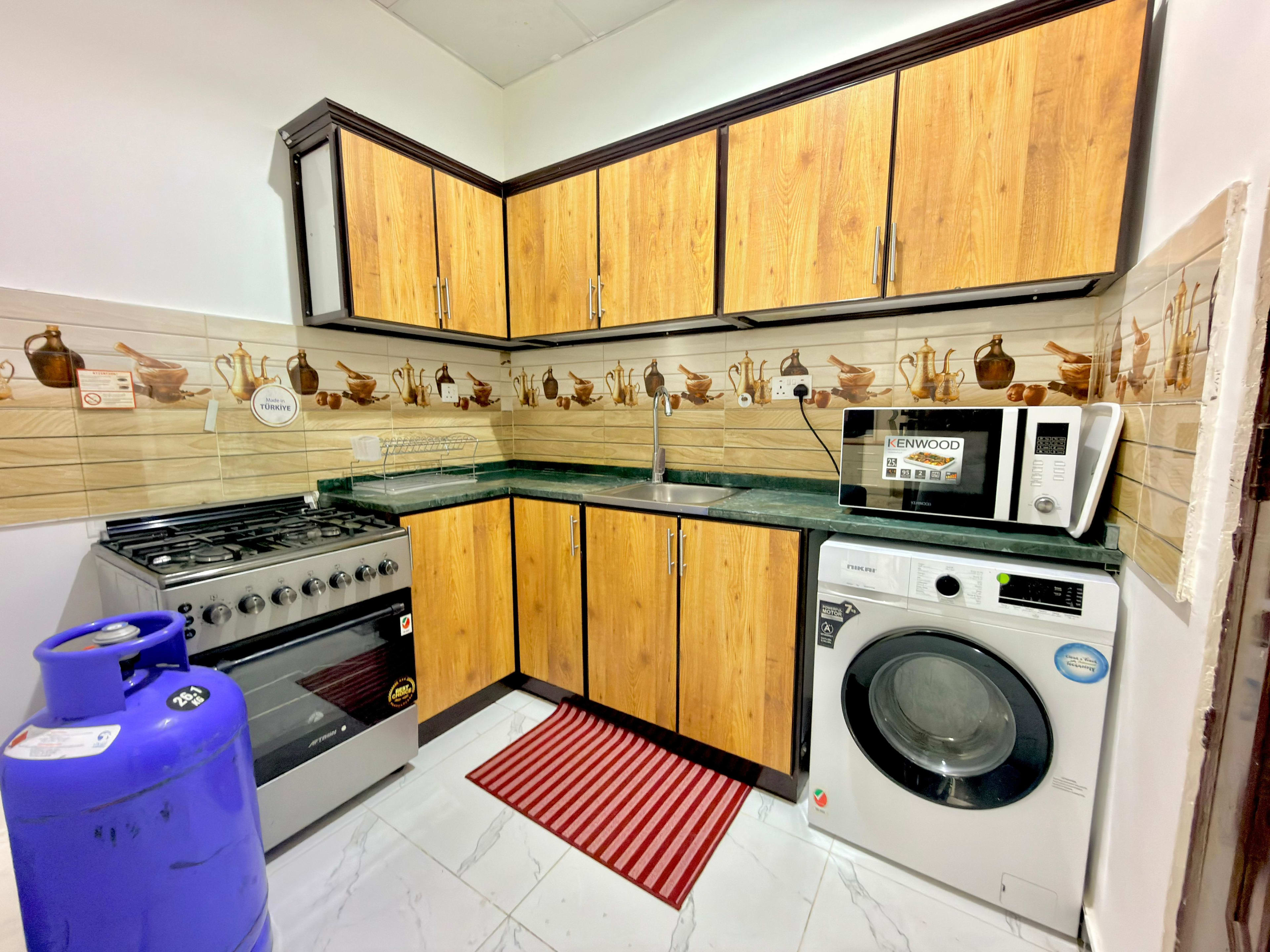 Fully Furnished Studio with Private Backyard — Opposite Mushrif Mall - photo 8