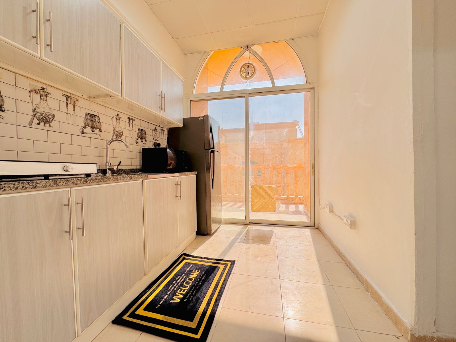 Fully Furnished 1BHK Opposite Mushrif Mall — Near Saudi Kitchen - photo 10